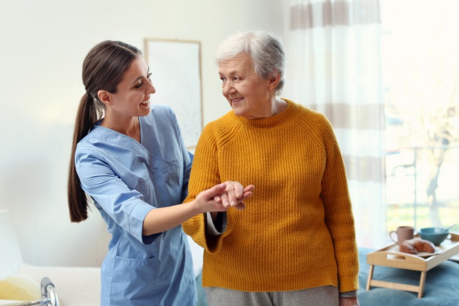 signs-your-loved-one-needs-home-care